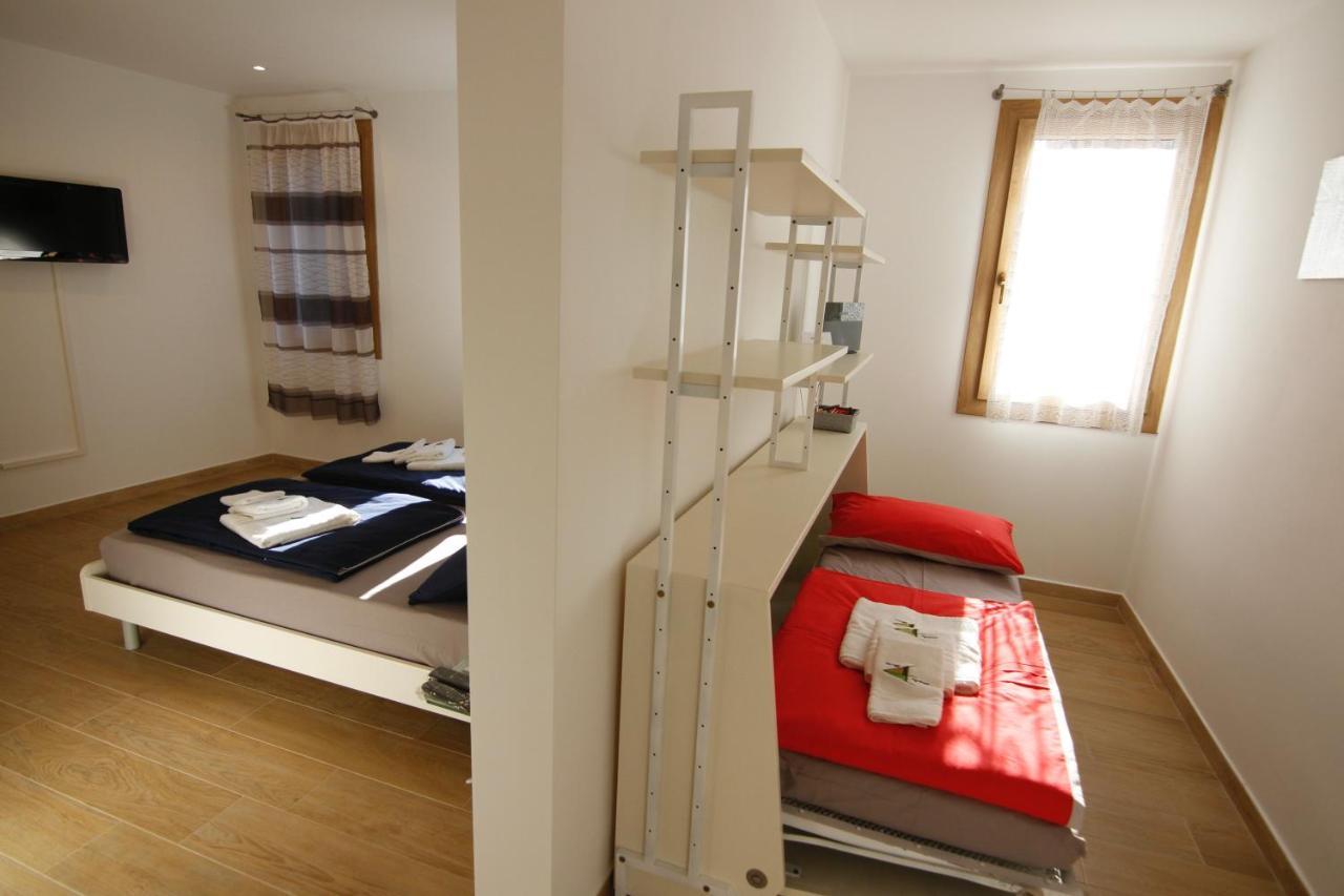 Tre Raggi Apartment เวนิส ภายนอก รูปภาพ